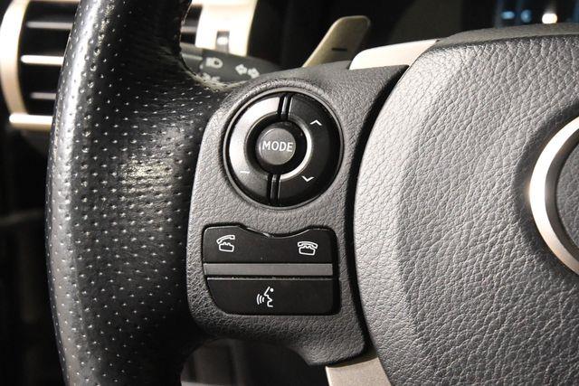 2015 Lexus IS 250 photo