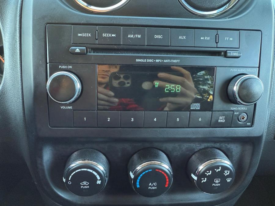2015 Jeep Compass 4WD 4dr Sport photo
