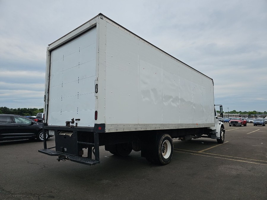 2017 Freightliner M2 106 BOX TRUCK photo