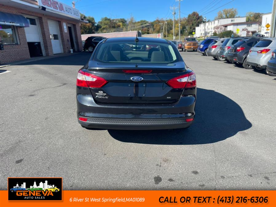 2013 Ford Focus SE photo