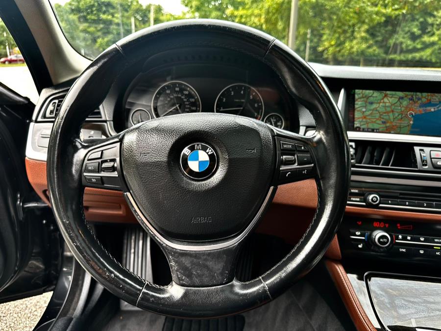 2015 BMW 5-Series 4dr Sdn 528i xDrive AWD photo