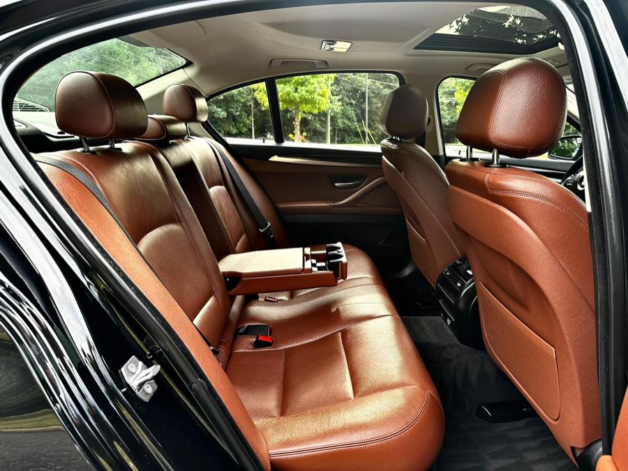 2015 BMW 5-Series 4dr Sdn 528i xDrive AWD photo