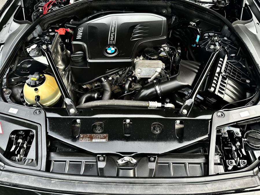 2015 BMW 5-Series 4dr Sdn 528i xDrive AWD photo