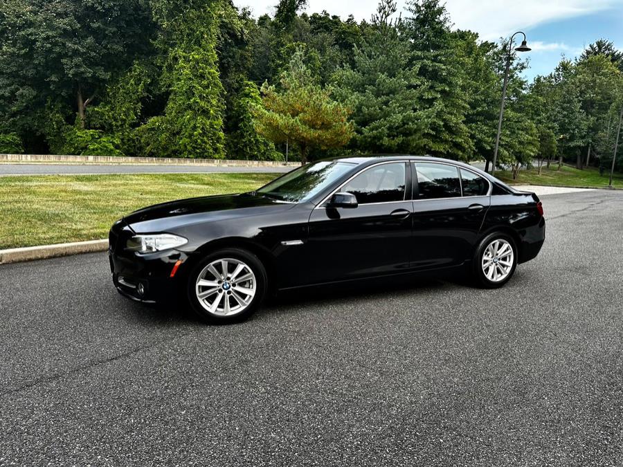 2015 BMW 5-Series 4dr Sdn 528i xDrive AWD photo
