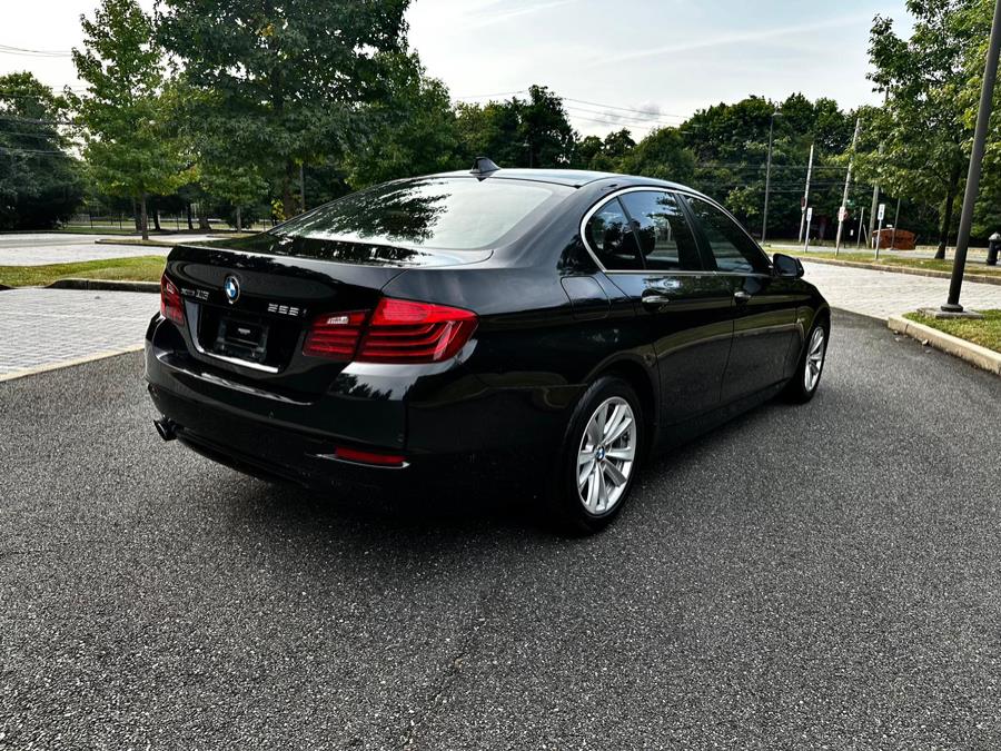 2015 BMW 5-Series 4dr Sdn 528i xDrive AWD photo