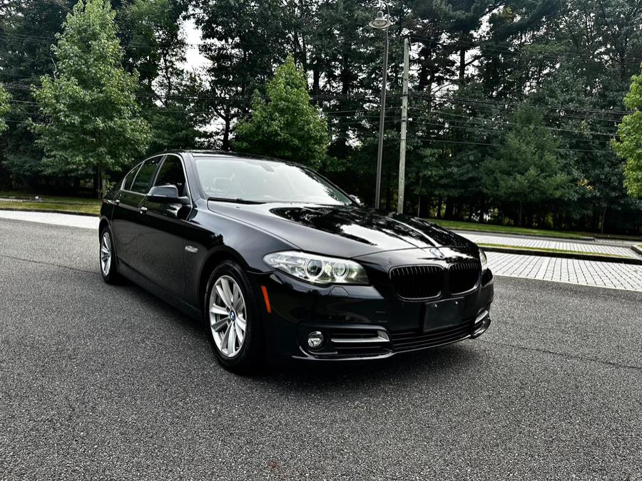 2015 BMW 5-Series 4dr Sdn 528i xDrive AWD photo