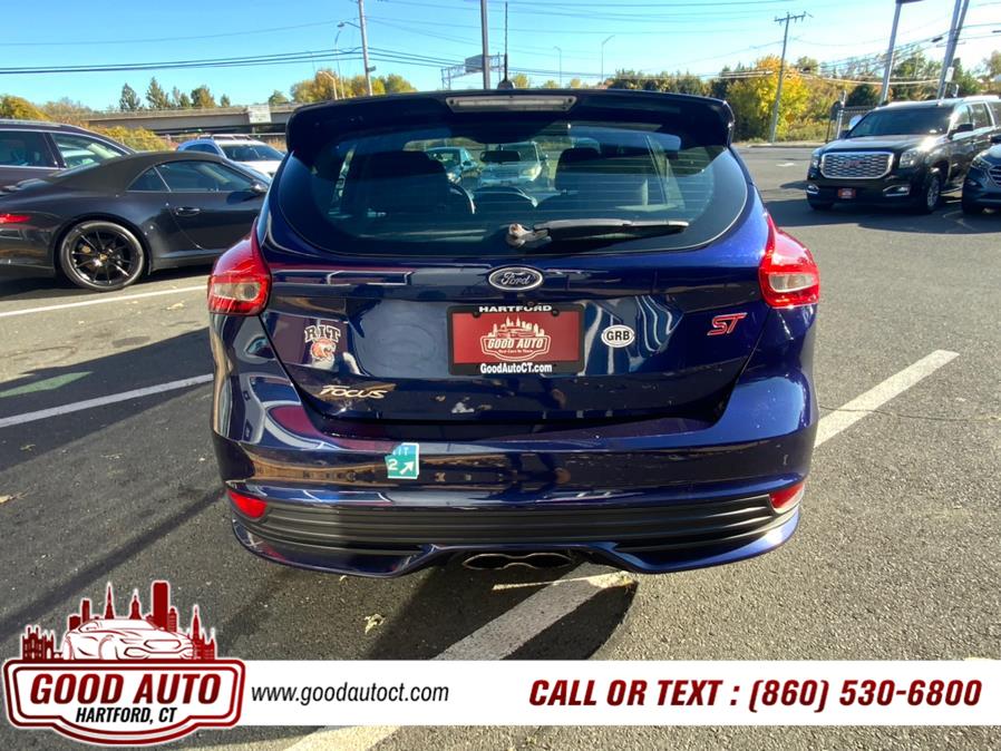2016 Ford Focus 5dr HB ST photo