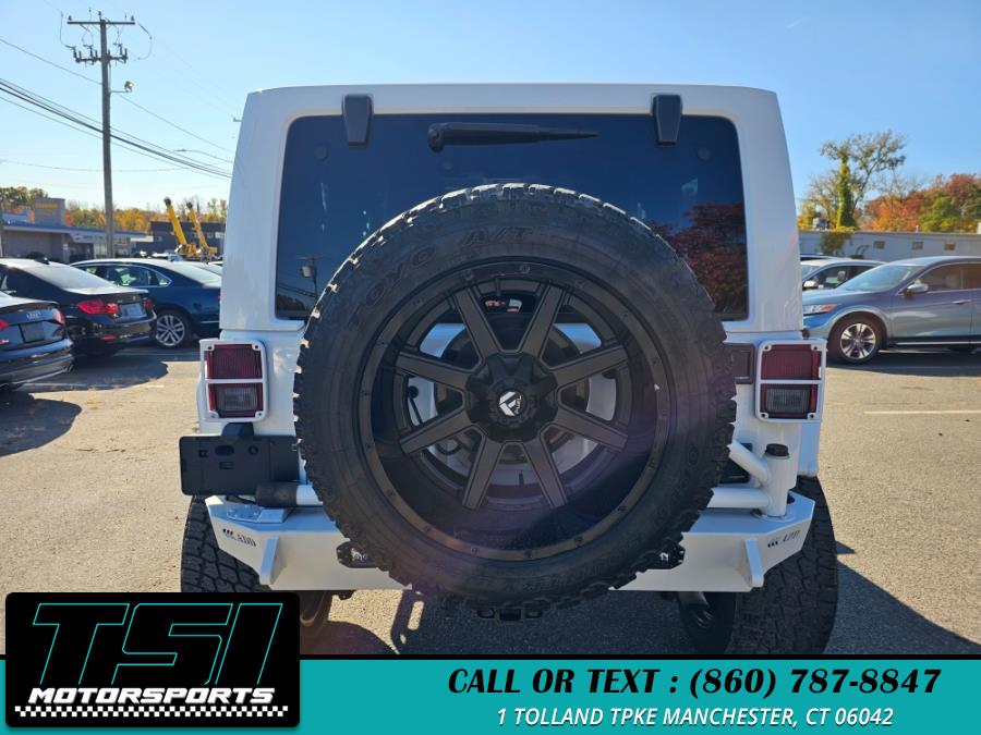 2013 Jeep Wrangler Sahara photo