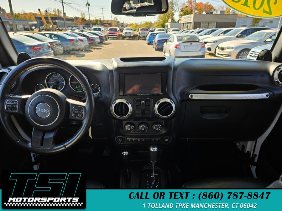2013 Jeep Wrangler Sahara photo