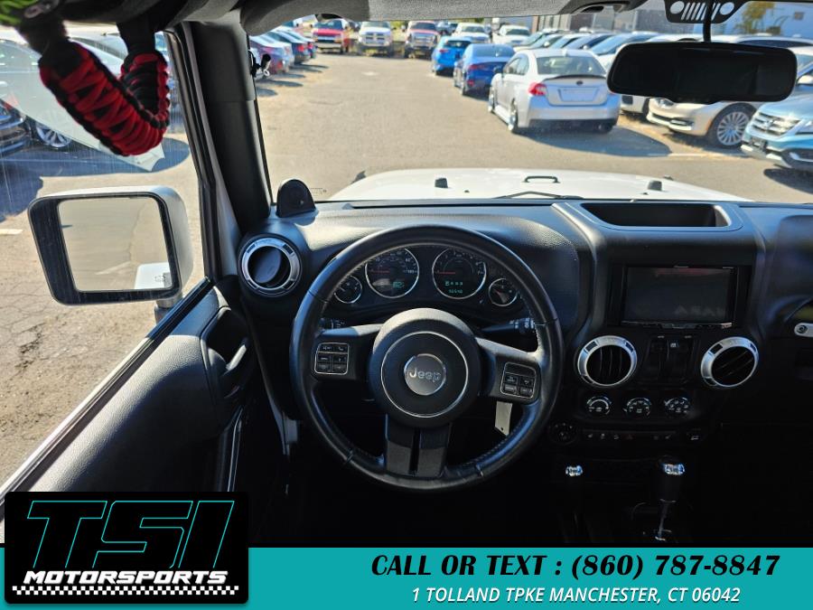 2013 Jeep Wrangler Sahara photo