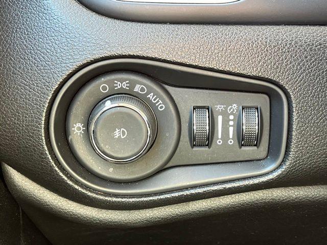 2019 Jeep Renegade Latitude photo