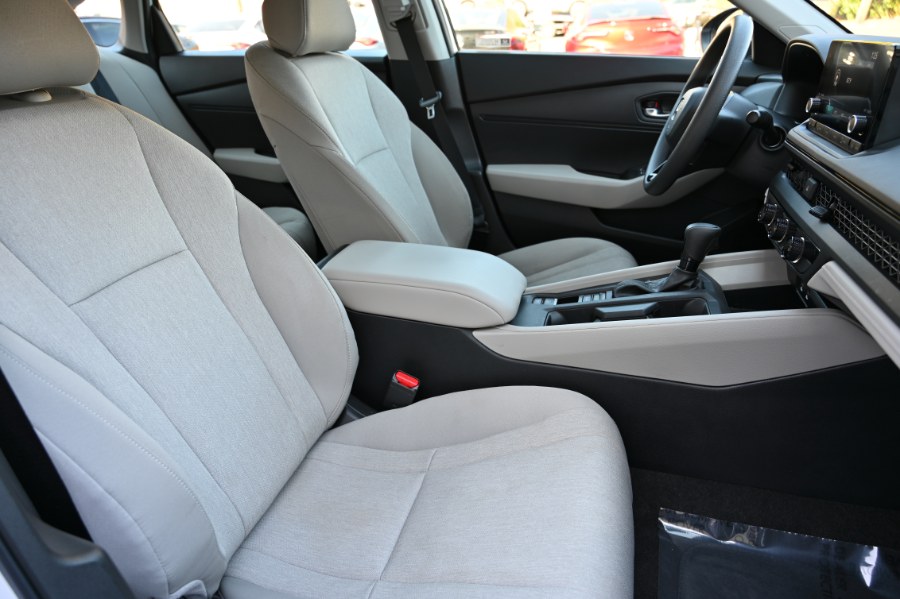 2023 Honda ACCORD SEDAN LX CVT photo