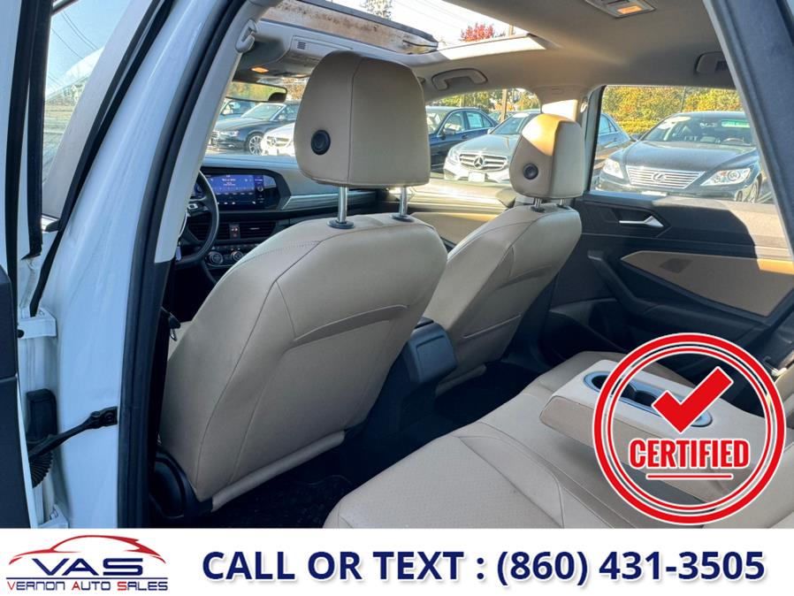 2019 Volkswagen Jetta SEL Auto w/SULEV photo