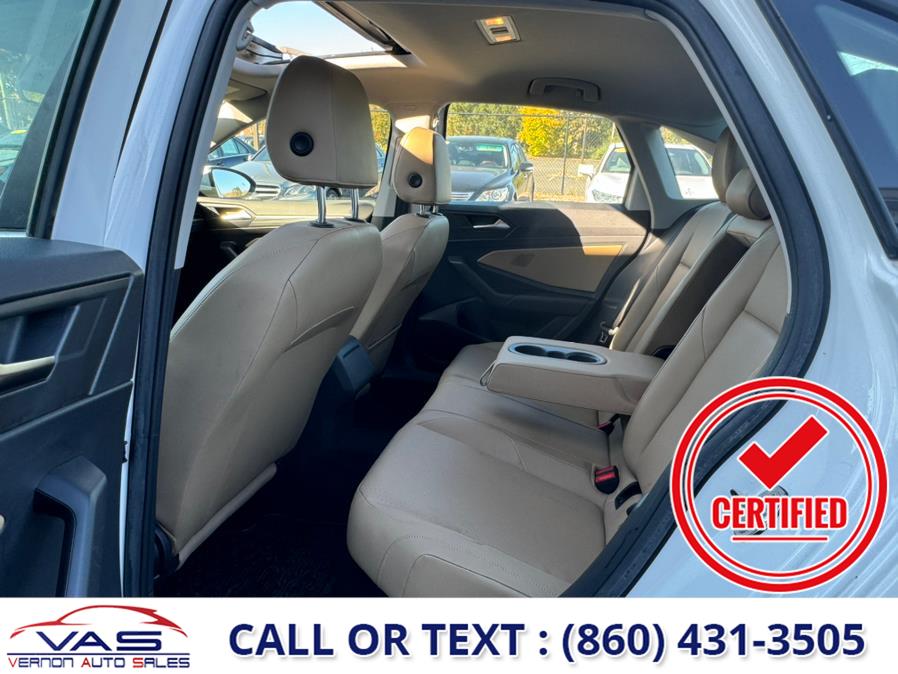 2019 Volkswagen Jetta SEL Auto w/SULEV photo