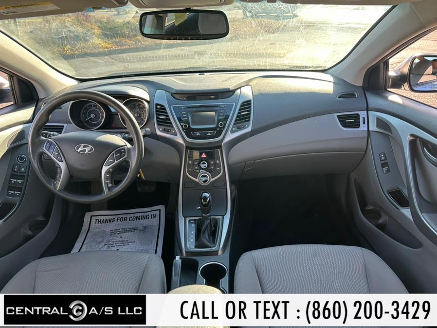2015 Hyundai Elantra 4dr Sdn Auto SE (Ulsan Plant) photo