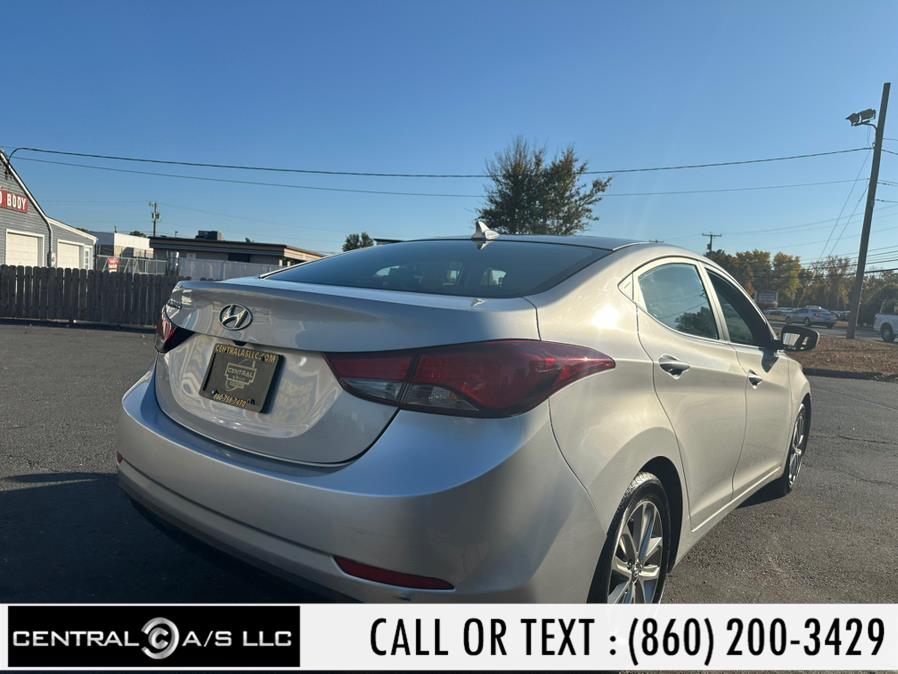 2015 Hyundai Elantra 4dr Sdn Auto SE (Ulsan Plant) photo