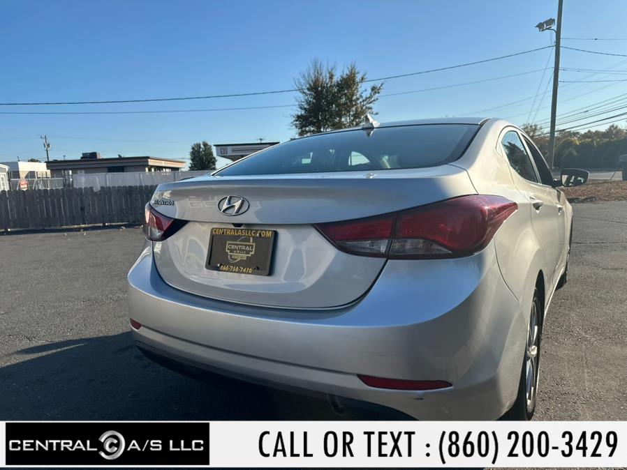 2015 Hyundai Elantra 4dr Sdn Auto SE (Ulsan Plant) photo