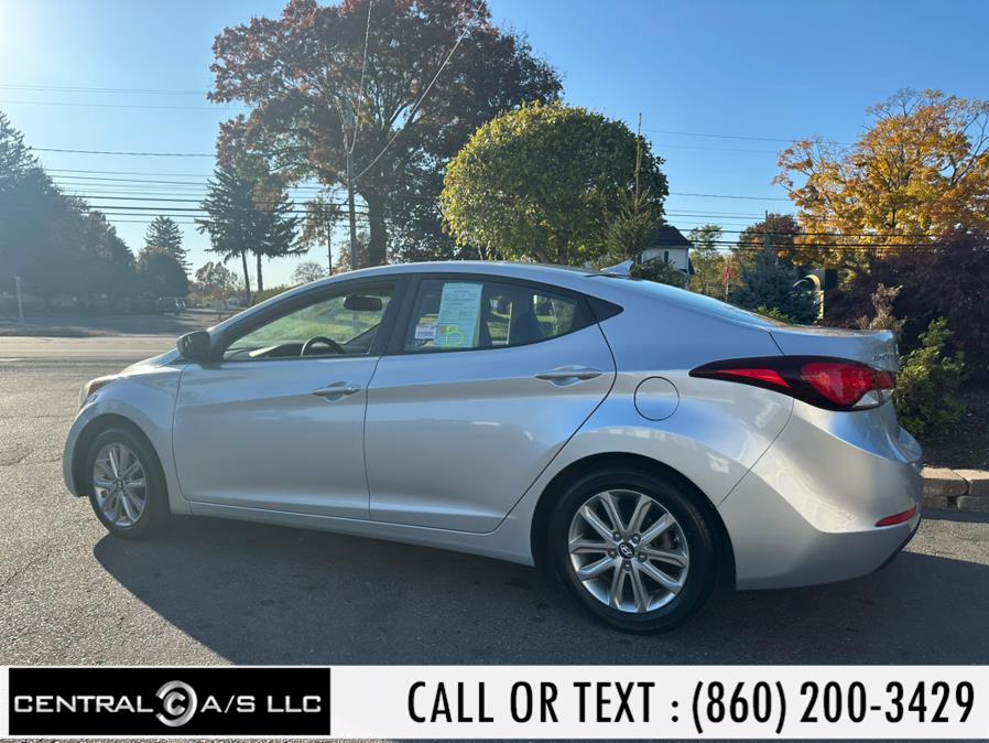 2015 Hyundai Elantra 4dr Sdn Auto SE (Ulsan Plant) photo
