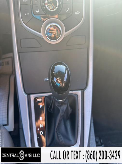 2015 Hyundai Elantra 4dr Sdn Auto SE (Ulsan Plant) photo