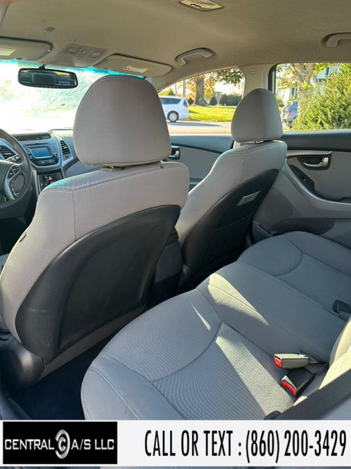 2015 Hyundai Elantra 4dr Sdn Auto SE (Ulsan Plant) photo