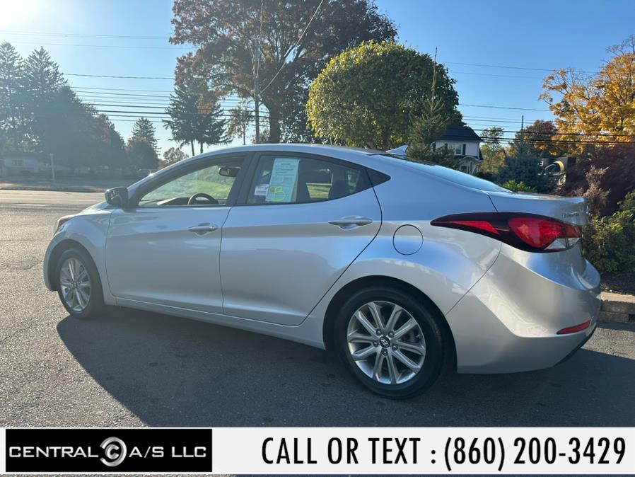 2015 Hyundai Elantra 4dr Sdn Auto SE (Ulsan Plant) photo