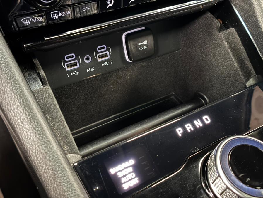 2022 Jeep Grand Cherokee Limited 4x4 photo