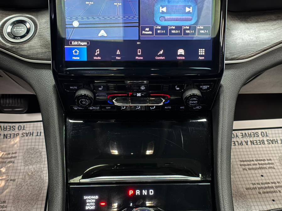 2022 Jeep Grand Cherokee Limited 4x4 photo