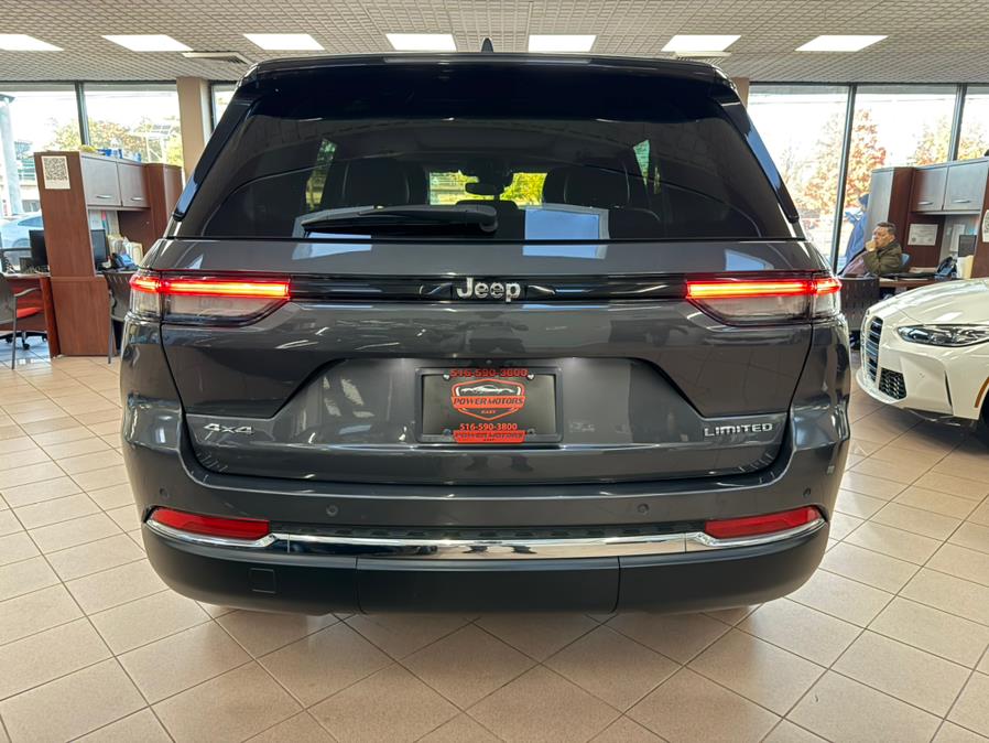 2022 Jeep Grand Cherokee Limited 4x4 photo