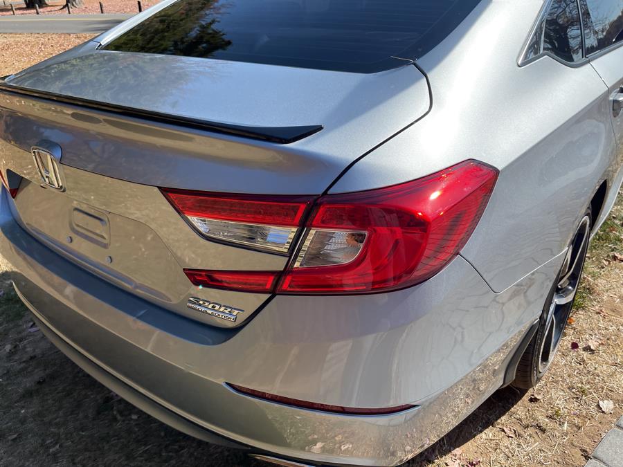 2022 Honda ACCORD SEDAN Sport SE 1.5T CVT photo