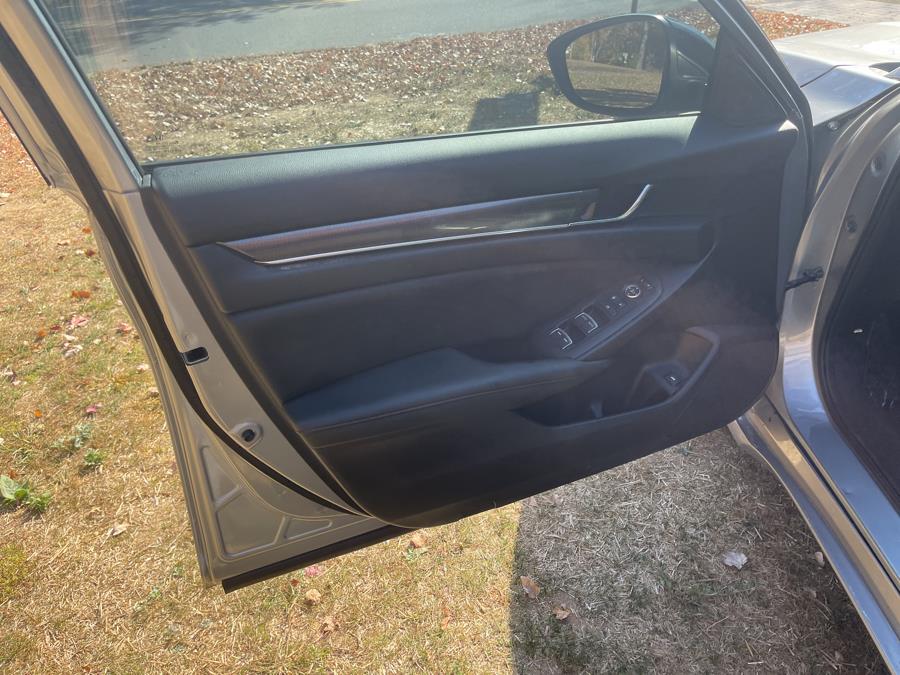 2022 Honda ACCORD SEDAN Sport SE 1.5T CVT photo