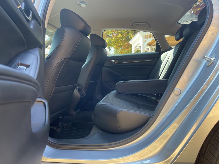 2022 Honda ACCORD SEDAN Sport SE 1.5T CVT photo