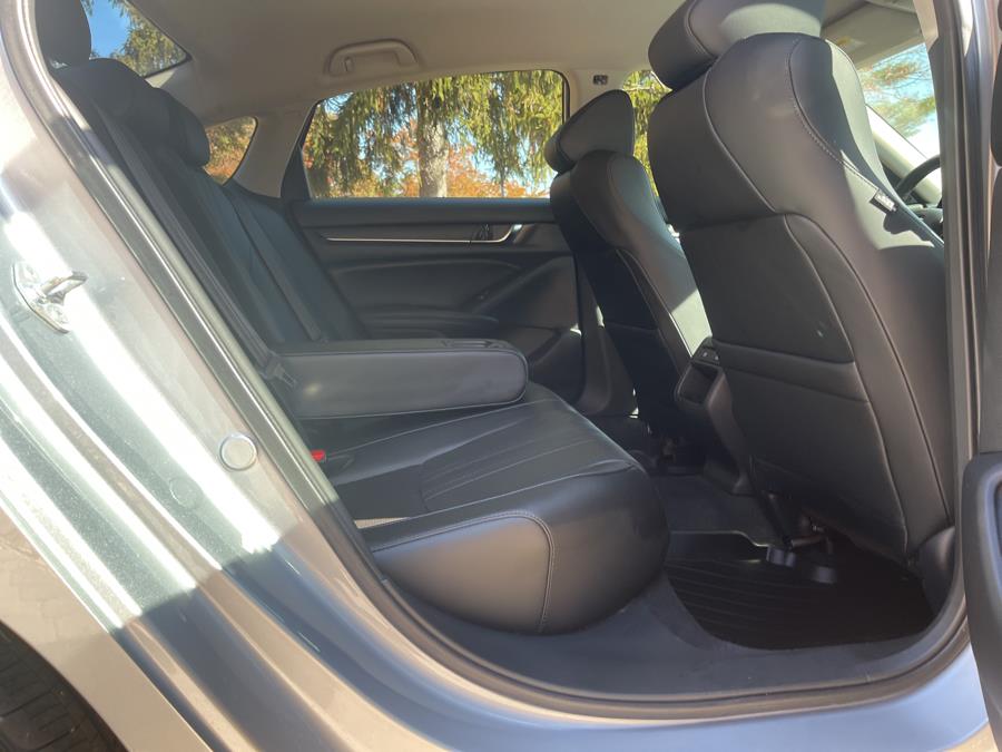 2022 Honda ACCORD SEDAN Sport SE 1.5T CVT photo