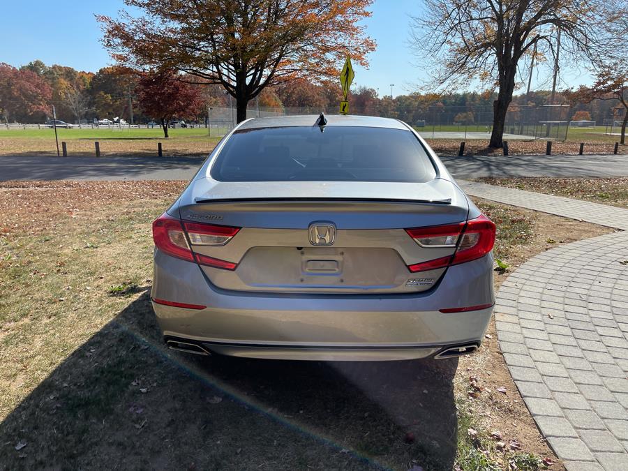 2022 Honda ACCORD SEDAN Sport SE 1.5T CVT photo