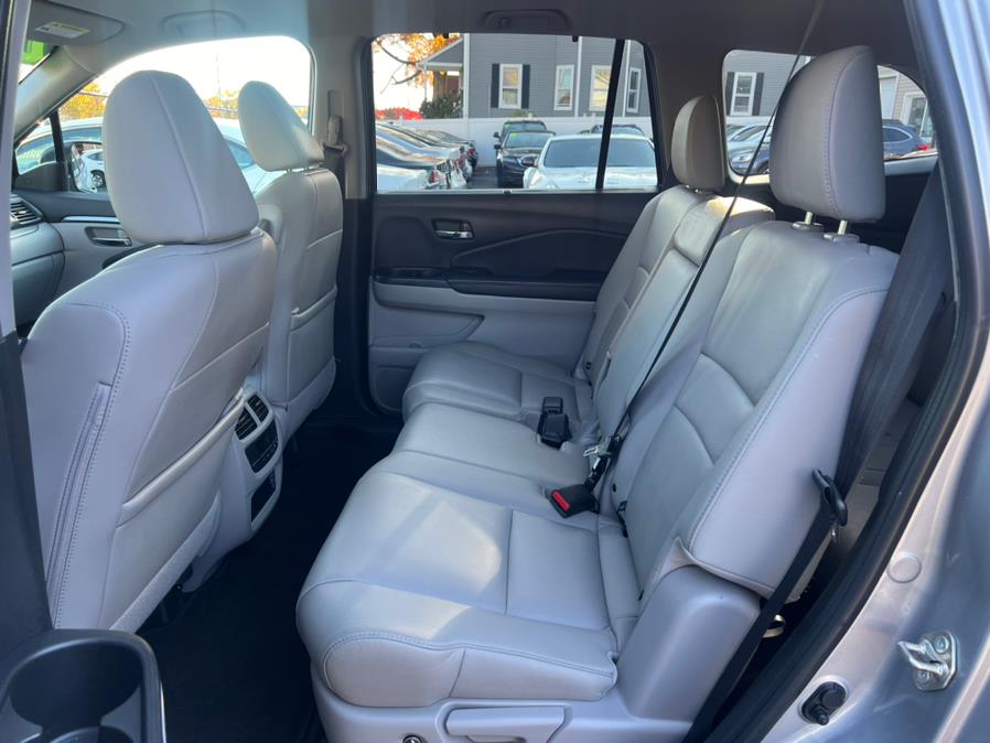 2020 Honda Pilot EX-L AWD photo