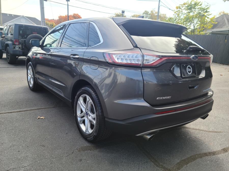 2018 Ford Edge Titanium FWD photo