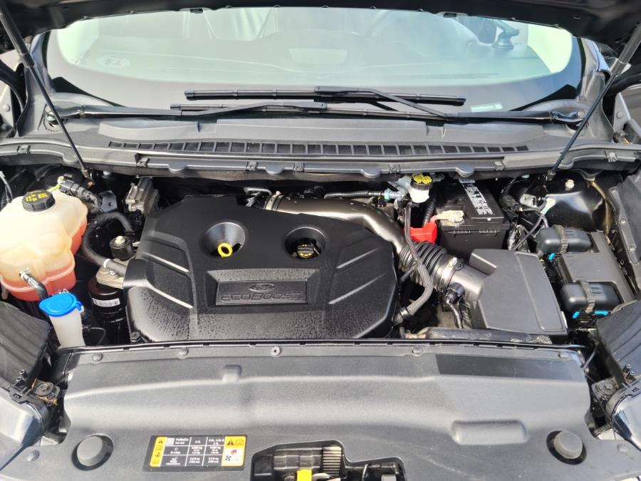 2018 Ford Edge Titanium FWD photo