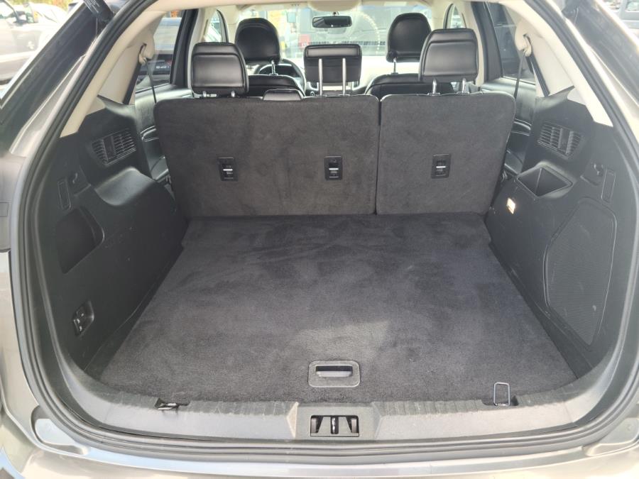 2018 Ford Edge Titanium FWD photo