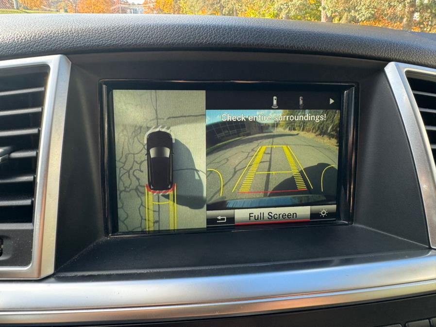 2014 Mercedes-Benz M-Class ML350 4MATIC photo
