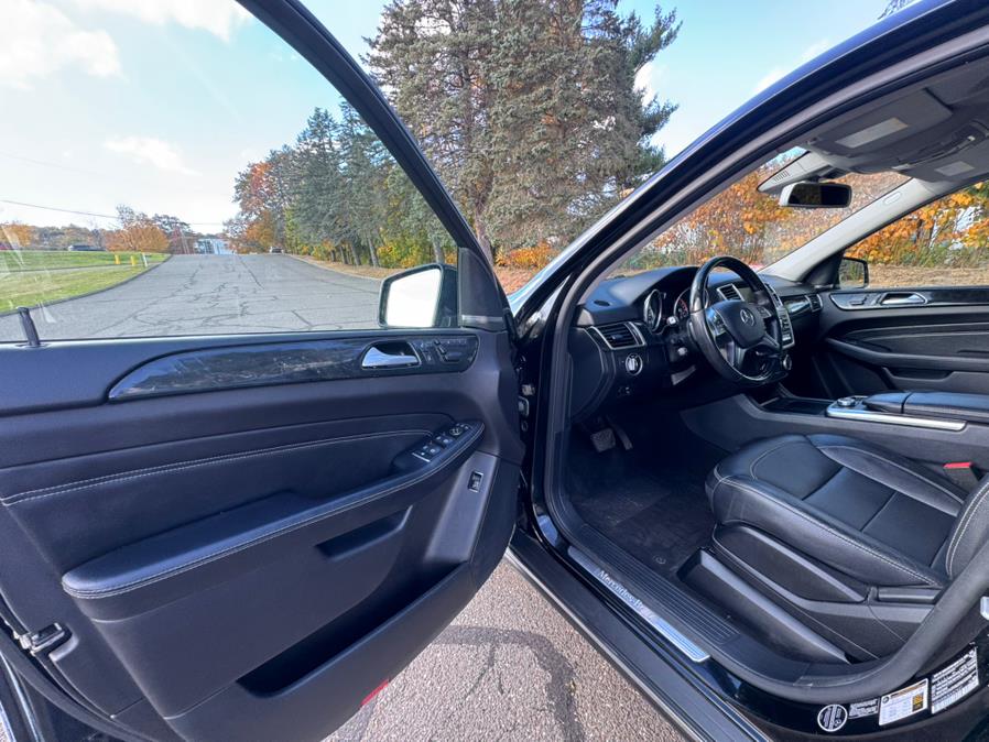 2014 Mercedes-Benz M-Class ML350 4MATIC photo