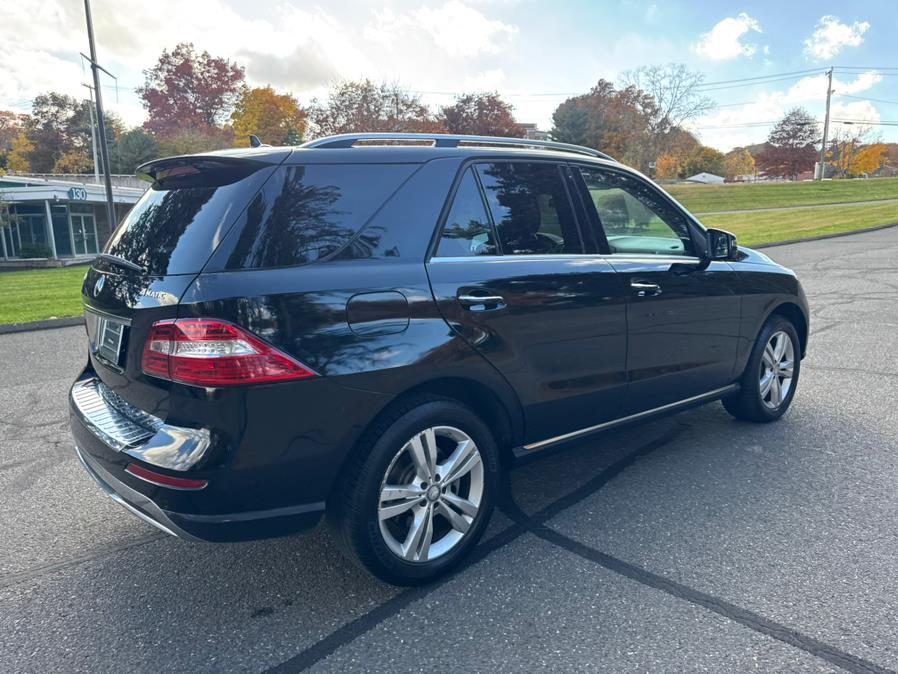 2014 Mercedes-Benz M-Class ML350 4MATIC photo