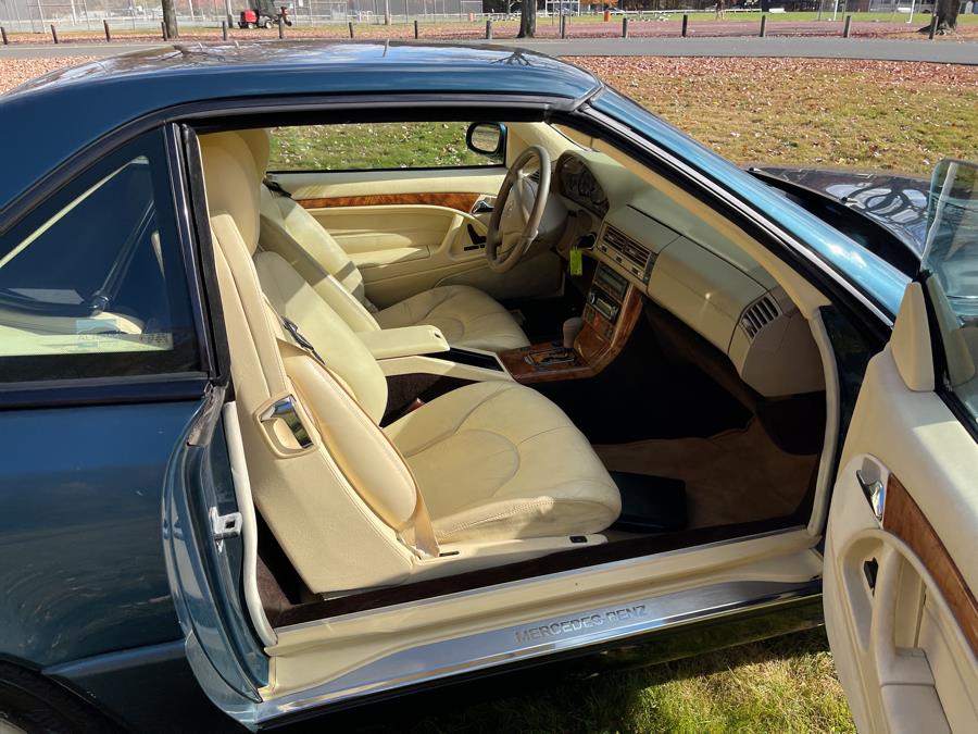 1999 Mercedes-Benz SL-Class SL500 photo