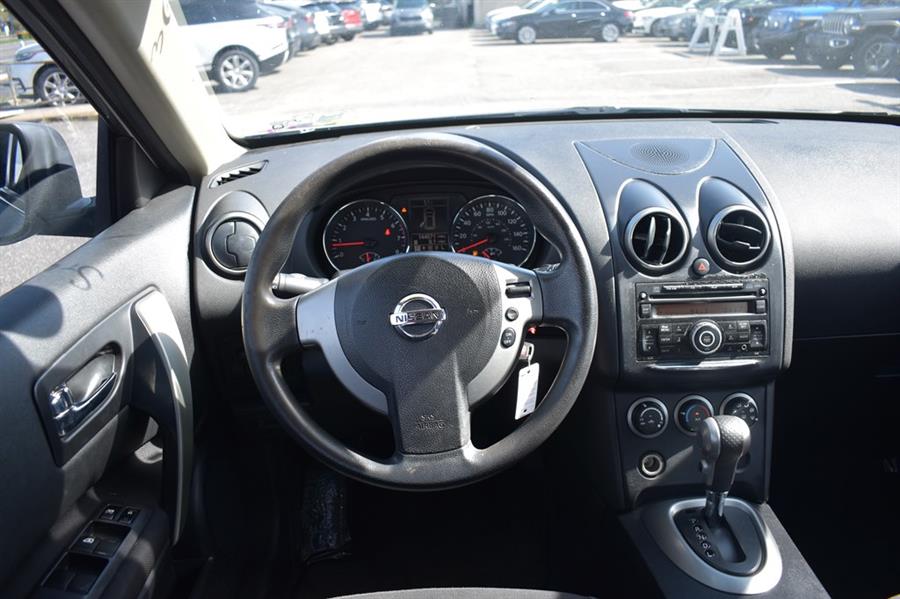 2011 Nissan Rogue S photo
