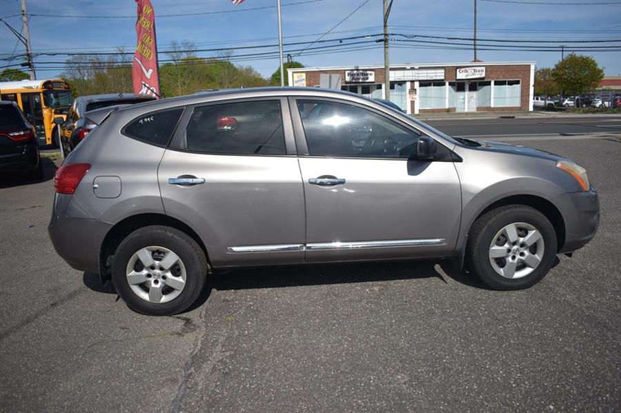 2011 Nissan Rogue S photo