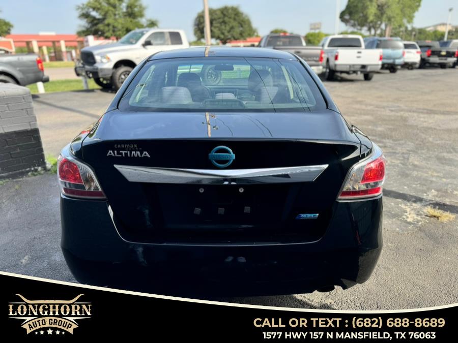 2014 Nissan Altima 2.5 photo
