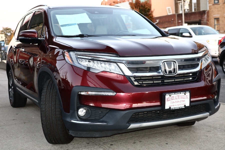 2022 Honda Pilot Touring 7-Passenger AWD photo