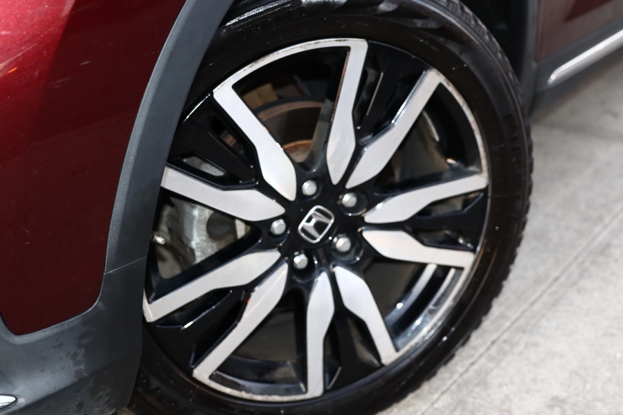 2022 Honda Pilot Touring 7-Passenger AWD photo