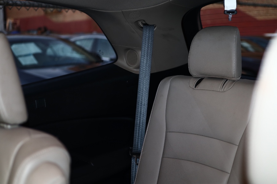 2022 Honda Pilot Touring 7-Passenger AWD photo
