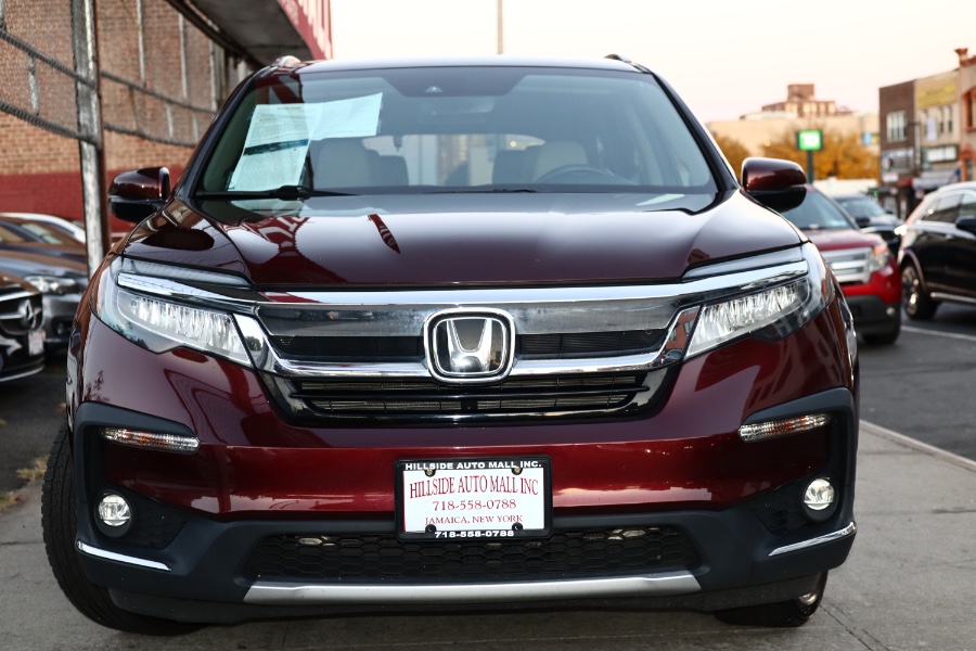 2022 Honda Pilot Touring 7-Passenger AWD photo