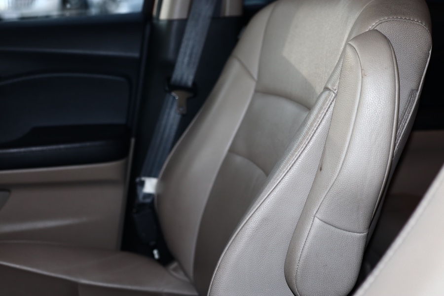 2022 Honda Pilot Touring 7-Passenger AWD photo