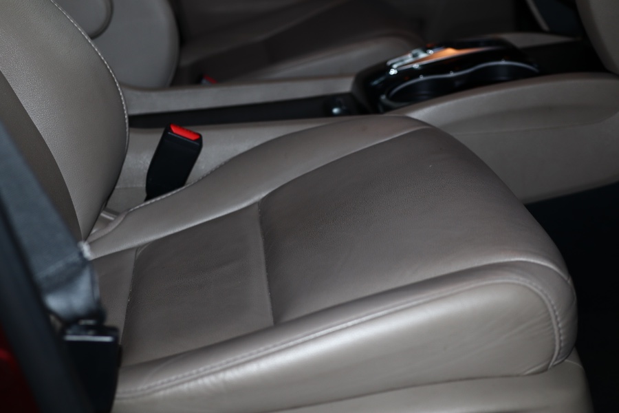 2022 Honda Pilot Touring 7-Passenger AWD photo